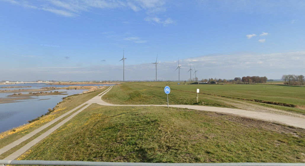 Zicht vanaf de Nieuwendijkerbrug